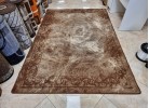 Мокетен килим 83 brown